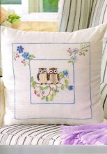 A Pair of Cozy Owls designed by Gladys Clough, snuggled up on a branch would be a joy to sew and to own. Gladys has used a few of our Rajmahal Art Silk threads in this beautiful project