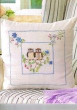 A Pair of Cozy Owls designed by Gladys Clough, snuggled up on a branch would be a joy to sew and to own. Gladys has used a few of our Rajmahal Art Silk threads in this beautiful project
